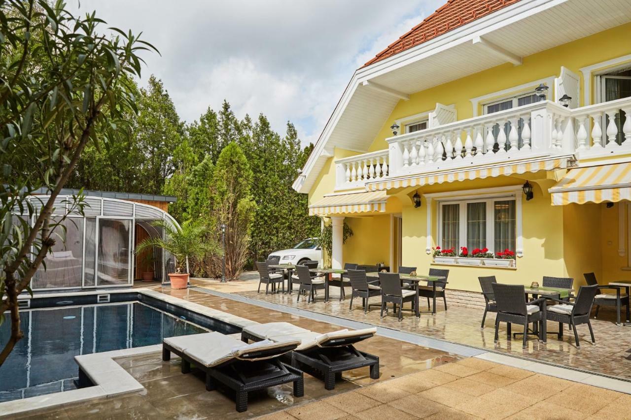 Gold House Pension Balatonfured Luaran gambar
